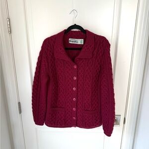 Aran Crafts Ireland Merino Wool Cranberry Red Yarn Cable Knit Cardigan HOLE Med.